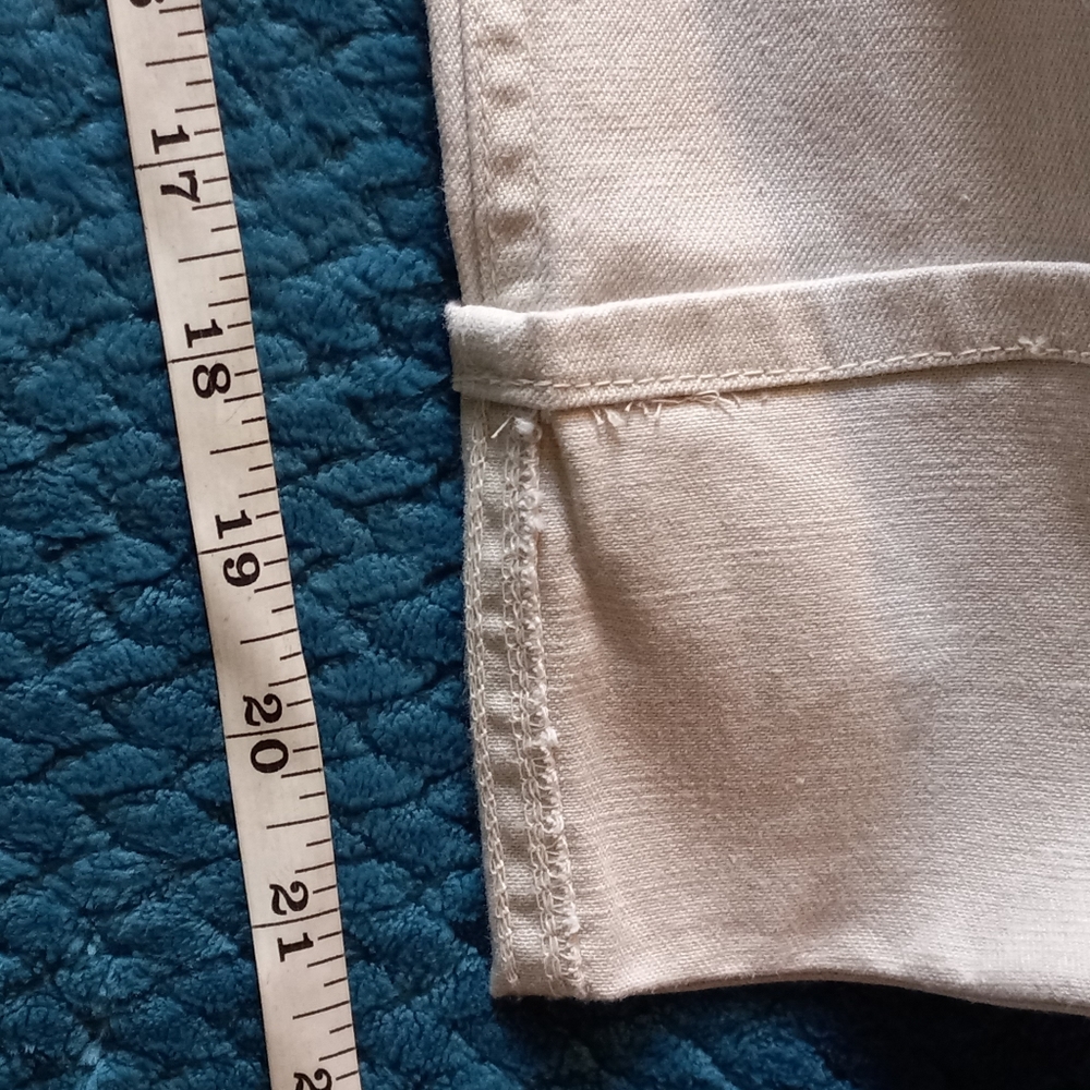 NWOT Beige Izod Mid-Calf Jeans - Picture 16 of 16